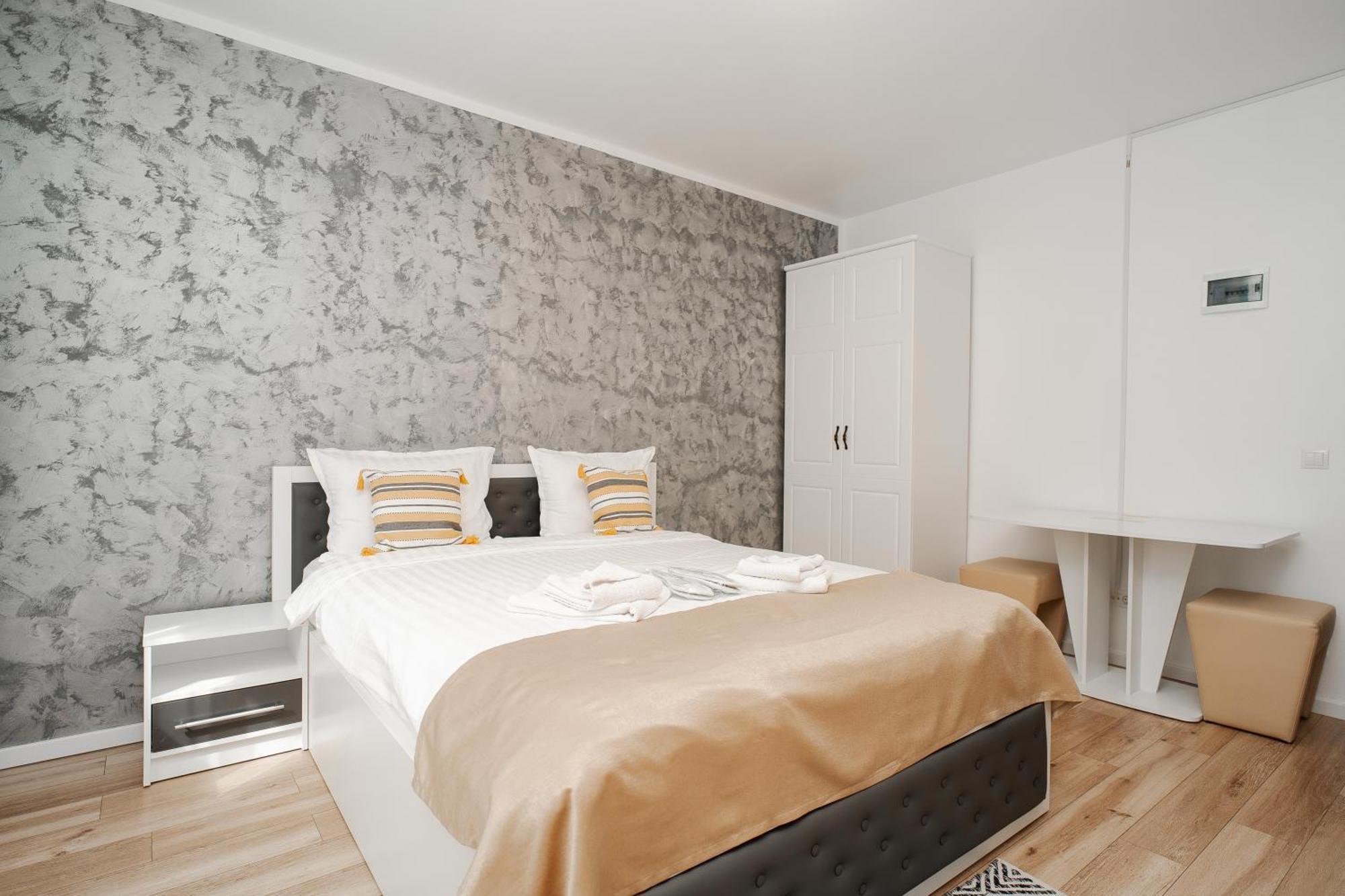 Grey Boutique Hotel Palas Ясси Екстер'єр фото