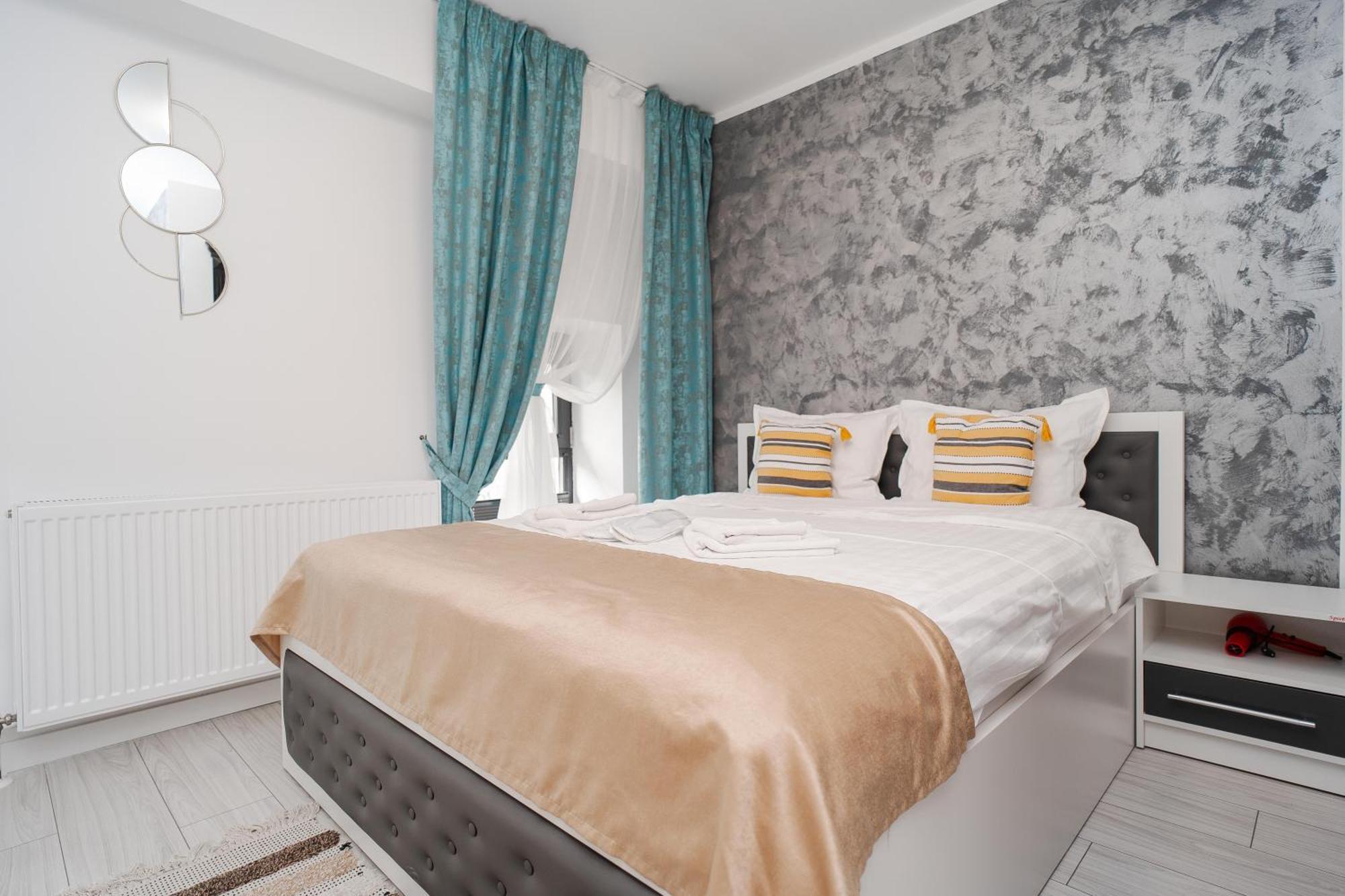 Grey Boutique Hotel Palas Ясси Екстер'єр фото